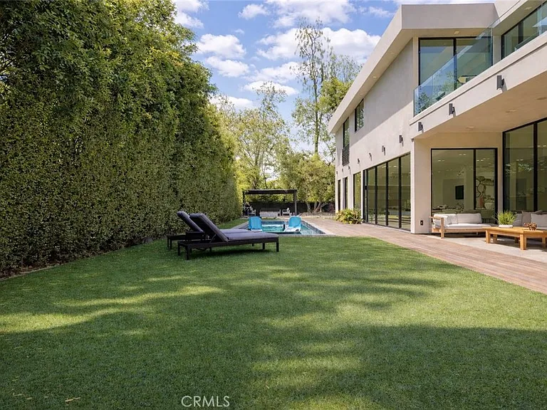 19333 Rosita St — Photo 36