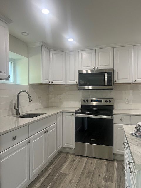 1st image of 789 Manton Ave #1