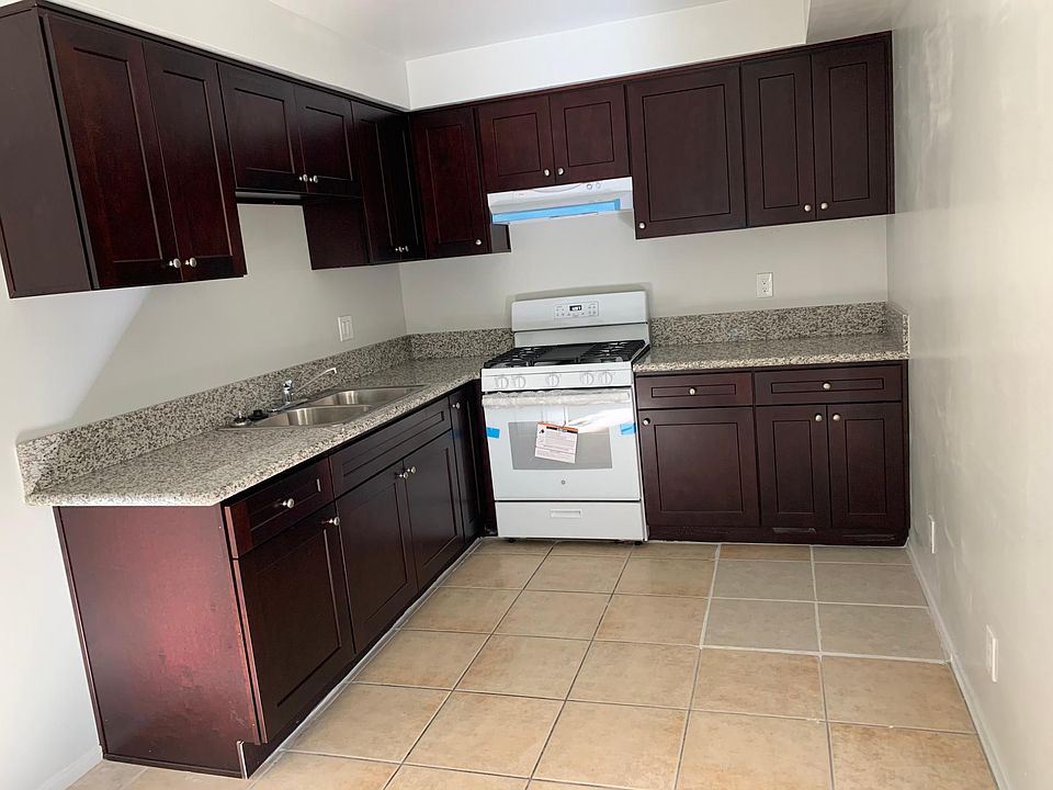1st image of 7617 Newlin Ave APT 2