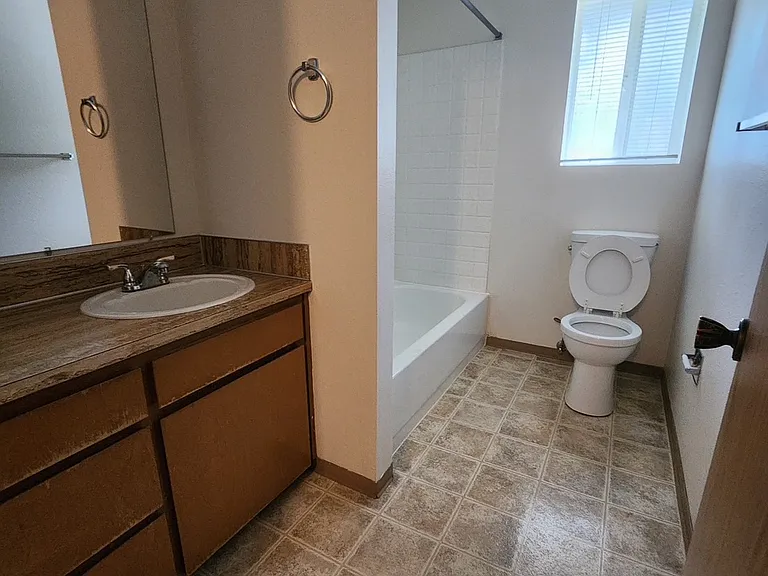 12909 109th Avenue Ct E — Photo 7
