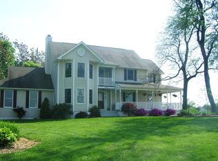 1292 Pembroke Way, Charles Town, WV 25414