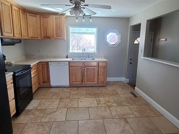 5th image of 1208 E 8th St