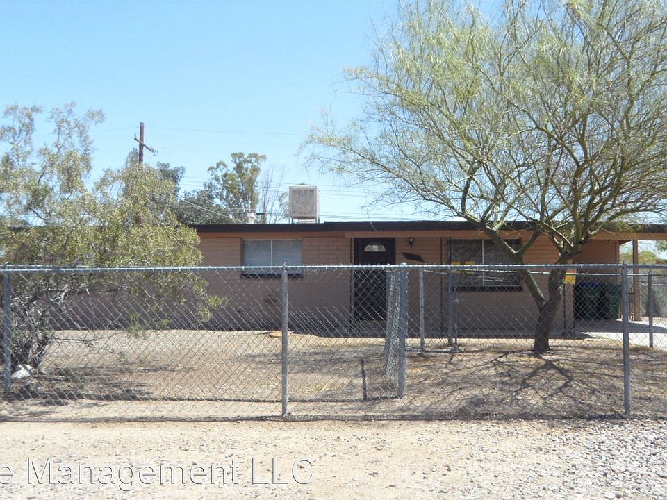 1st image of 4902 N Sunrise Ave