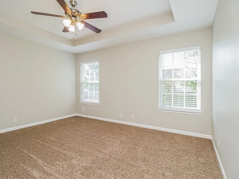 1609 London Gardens Ct — Photo 10