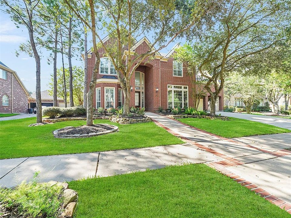 1st image of 15410 Driftwood Oak Ct