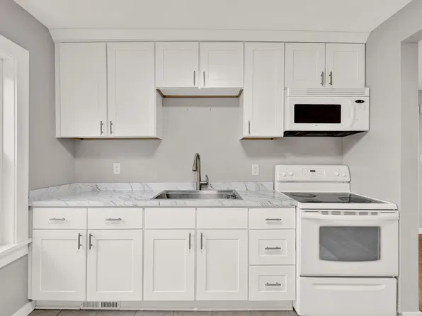 1804 E Euclid Ave #1804, Milwaukee, WI 53207