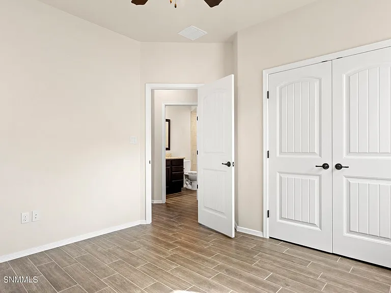 5926 Big Jim Dr — Photo 11