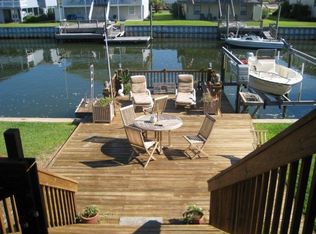 112 Boryk Ave, Topsail Beach, NC 28445