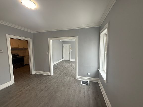 2nd image of 4220 W Cortland St APT 1
