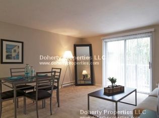 45 Boston Rd #4, Chelmsford, MA 01824