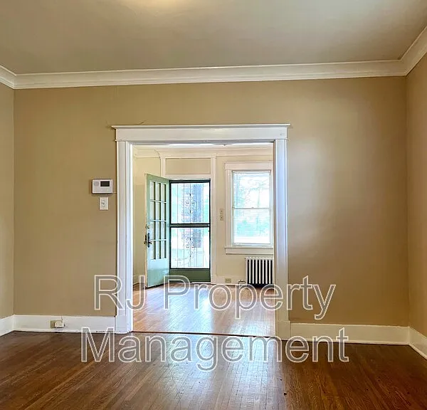 1572 Tutwiler Ave — Photo 7