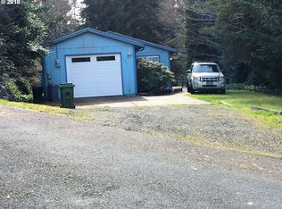 535 Queens Ave, Lakeside, OR 97449