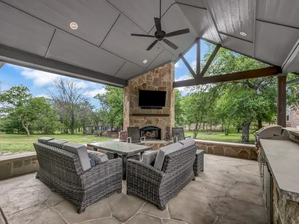 147 Tyler Ct, Fort Worth, TX 76108