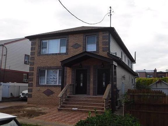5th image of 21620 113th Ave