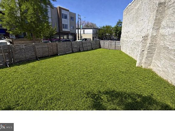 3rd image of 1261 Point Breeze Ave #65