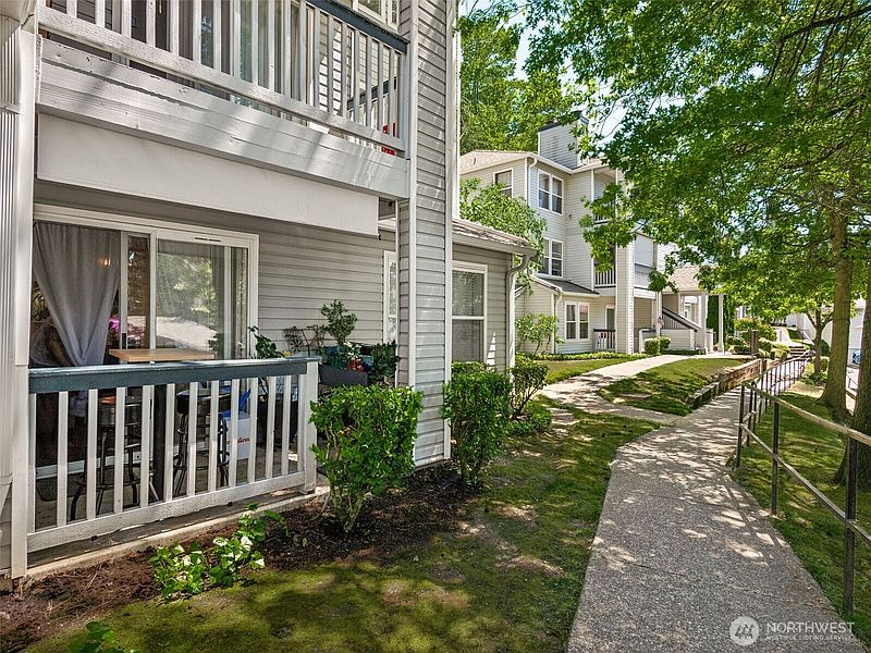 2nd image of 33020 10th Avenue SW #Y104