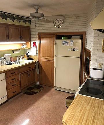 5th image of 3011 SW 47th St
