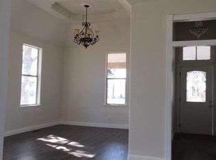 209 E 3rd St, Madera, CA 93638