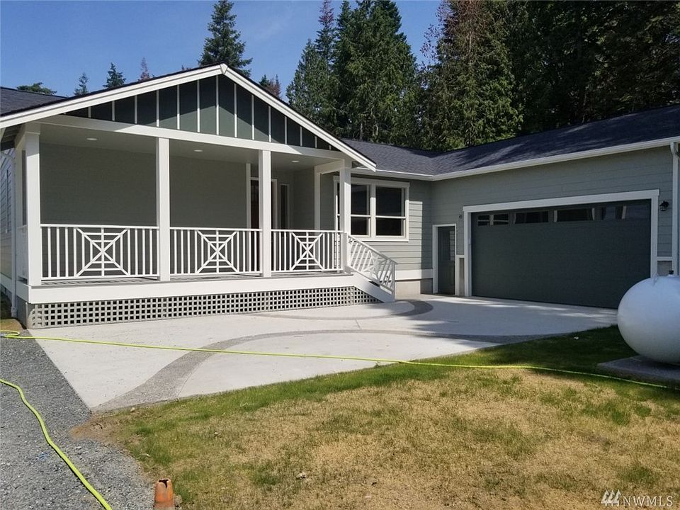 2nd image of 4424 Hannegan Rd