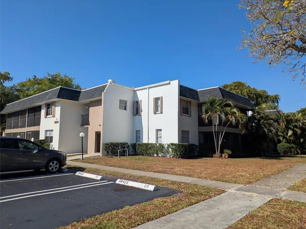 2810 Riverside Dr #106-A, Pompano Beach, FL 33065