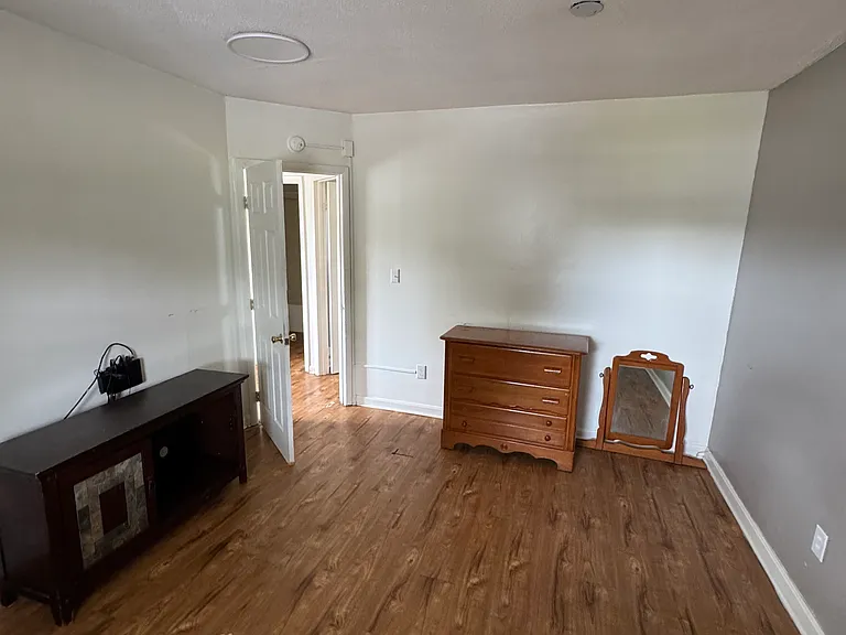 141 W 15th St #247 — Photo 11