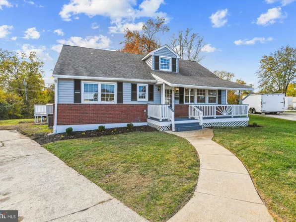 7103 Lounsbury Ct, Windsor Mill, MD 21244