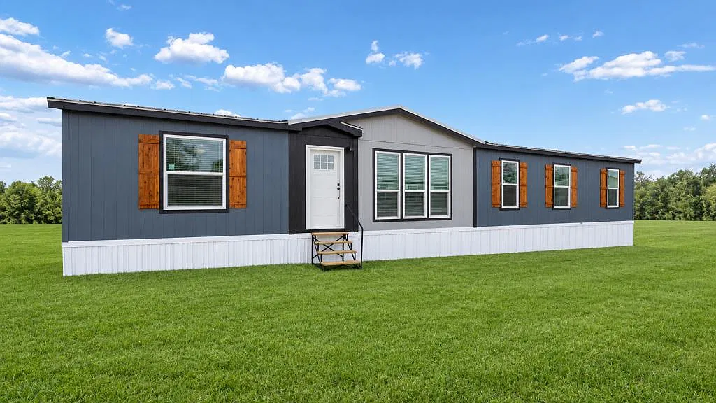 235 Vz County Road 3223 — Photo 1