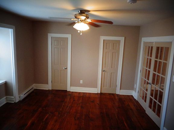 Master w/ two large Closets
