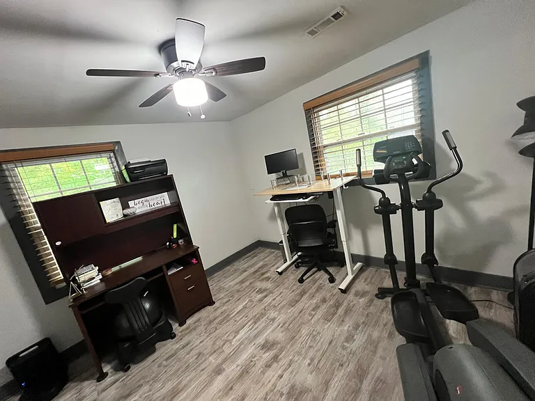 3803 Moss Rose Dr — Photo 8