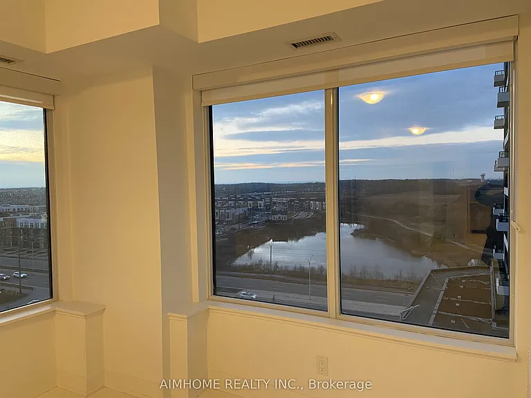 2481 Taunton Rd #902 — Photo 7