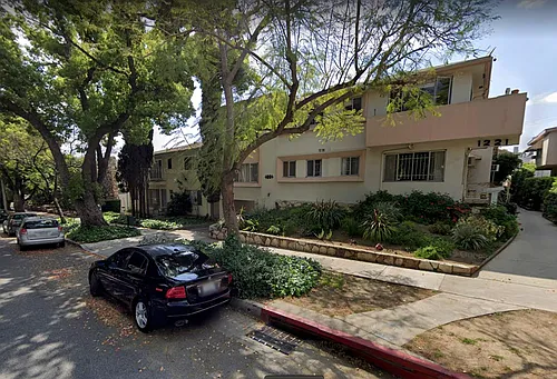 1221 N Flores St #4 Photo 1