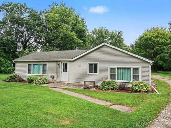 1375 S Poseyville Rd, Midland, MI 48640