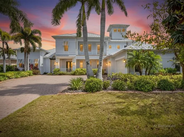 613 Balibay Rd, Apollo Beach, FL 33572