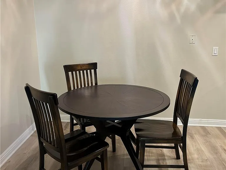 1144 W Blaine St #104 — Photo 3