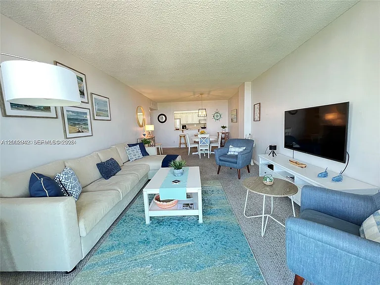 19380 Collins Ave #818 — Photo 8
