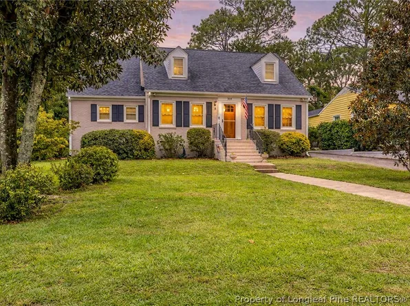 308 Valley Rd, Fayetteville, NC 28305