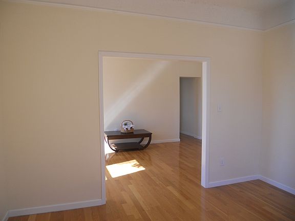 4th image of 79 Hamilton Pl APT 22
