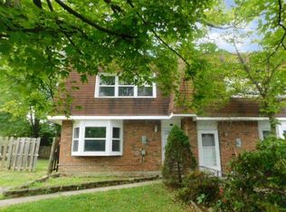 122 Sarah Ln, Middletown, NY 10941