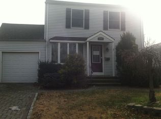 533 Birchwood Rd, Linden, NJ 07036