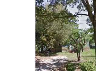 100 11th Ave, Chickasaw, AL 36611