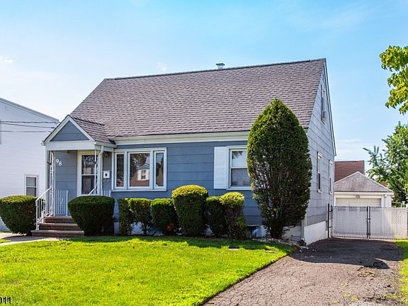 3rd image of 98 Tuella Ave
