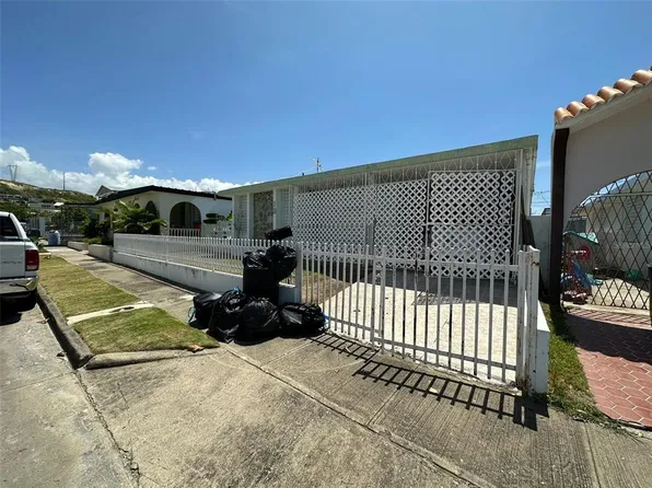 N Thirteen 15 Alta Vis, Ponce, PR 00716