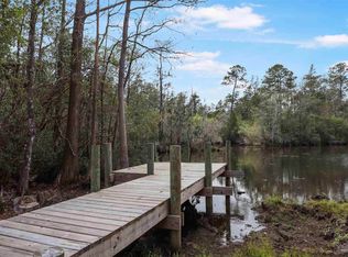 4719 Wildwood Dr, Milton, FL 32570