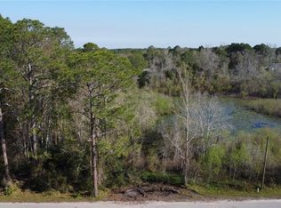 1101 NE 2nd St #14, Carrabelle, FL 32322