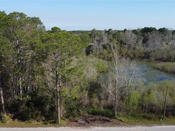 1101 NE 2nd St #14, Carrabelle, FL 32322