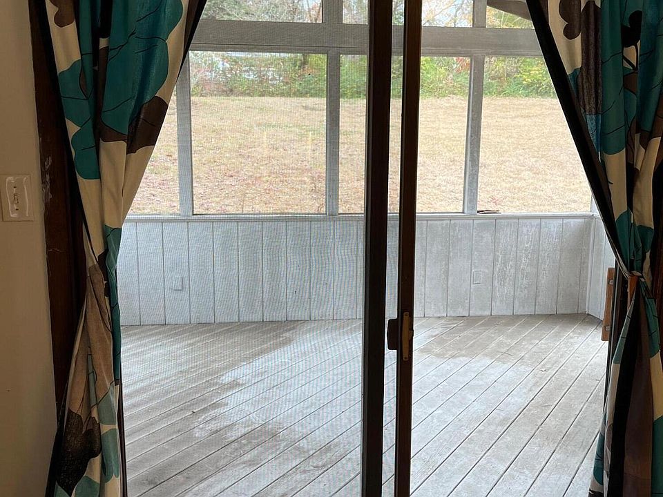 8001 NW Bennington Dr Knoxville, TN Zillow