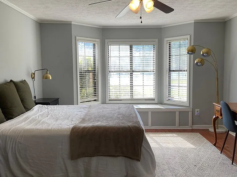 16 N Chestnut Dr — Photo 14