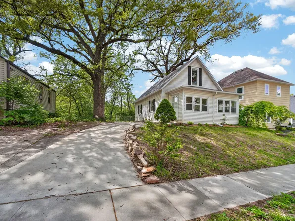 1540 33rd St, Des Moines, IA 50311