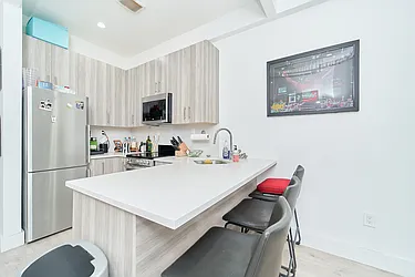 Rented by Living New York