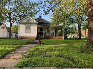 623 Osage St, Neodesha, KS 66757